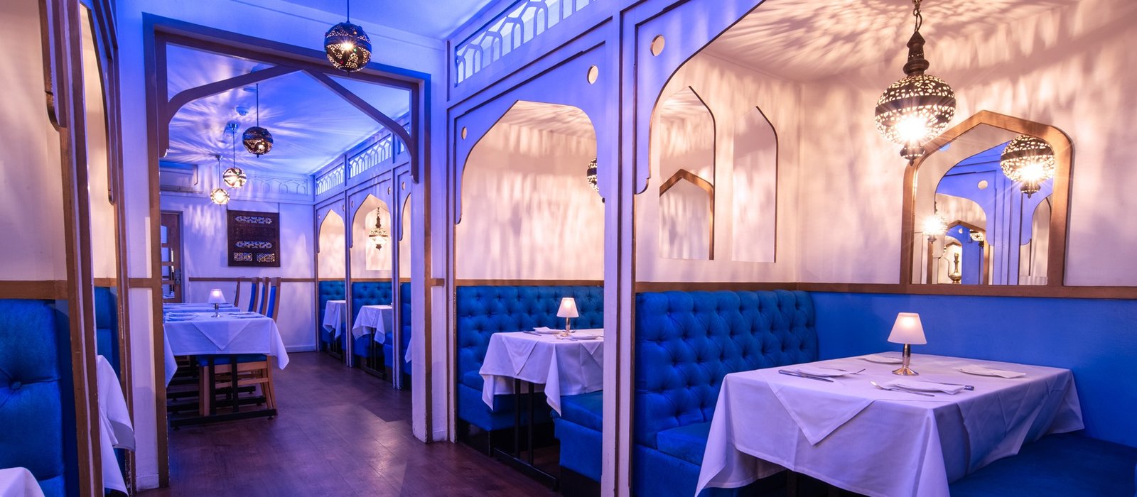 Bengal Brasserie Bath - Interior - Tables hero